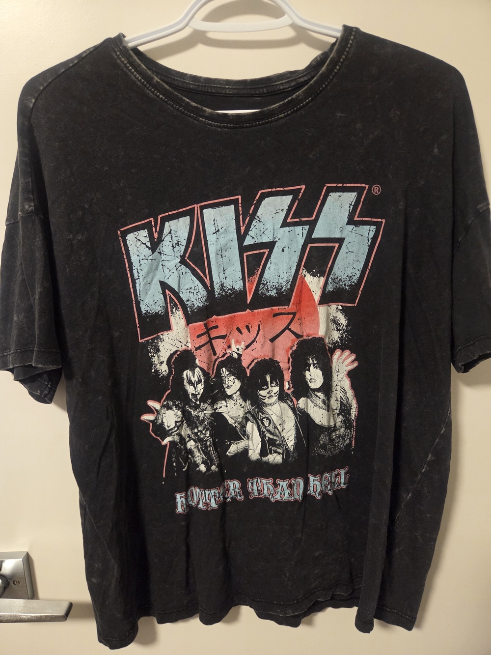 Kiss Black Tee with Red and Light Blue Graphic